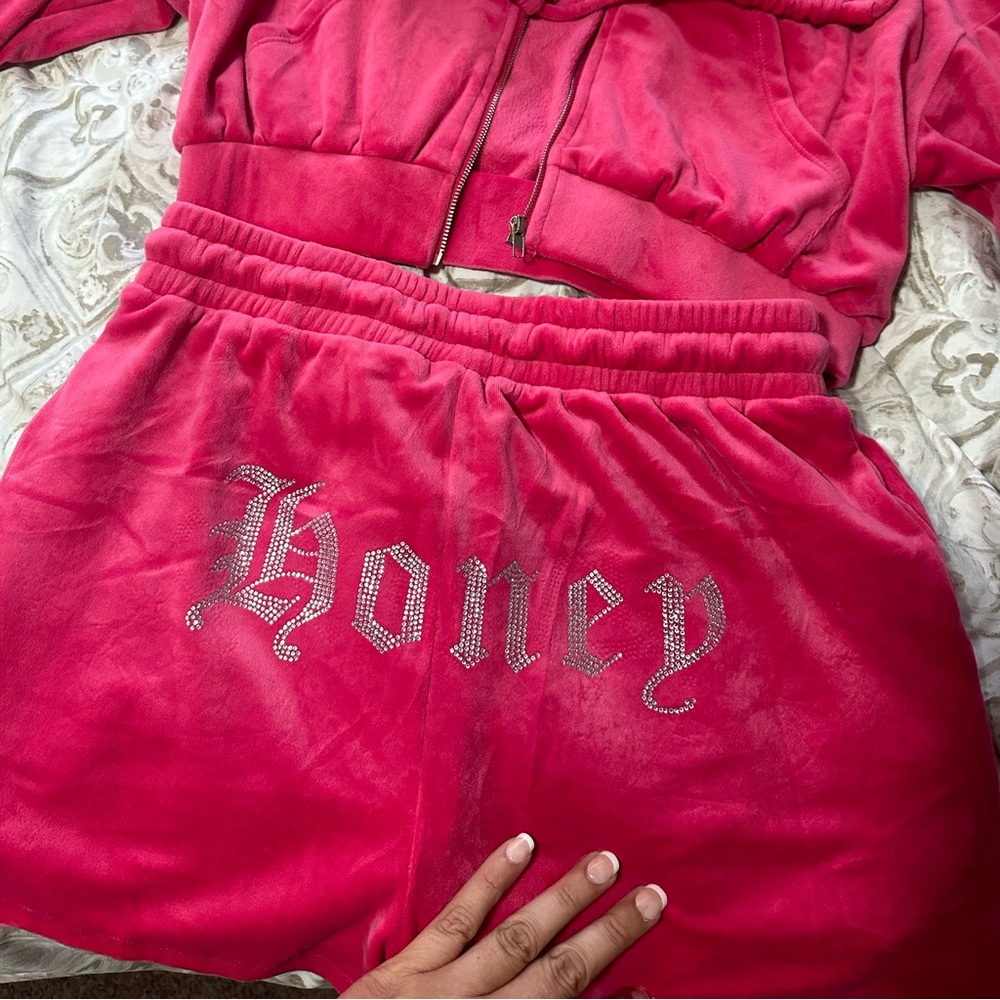 Pink set - Picture 2 of 3